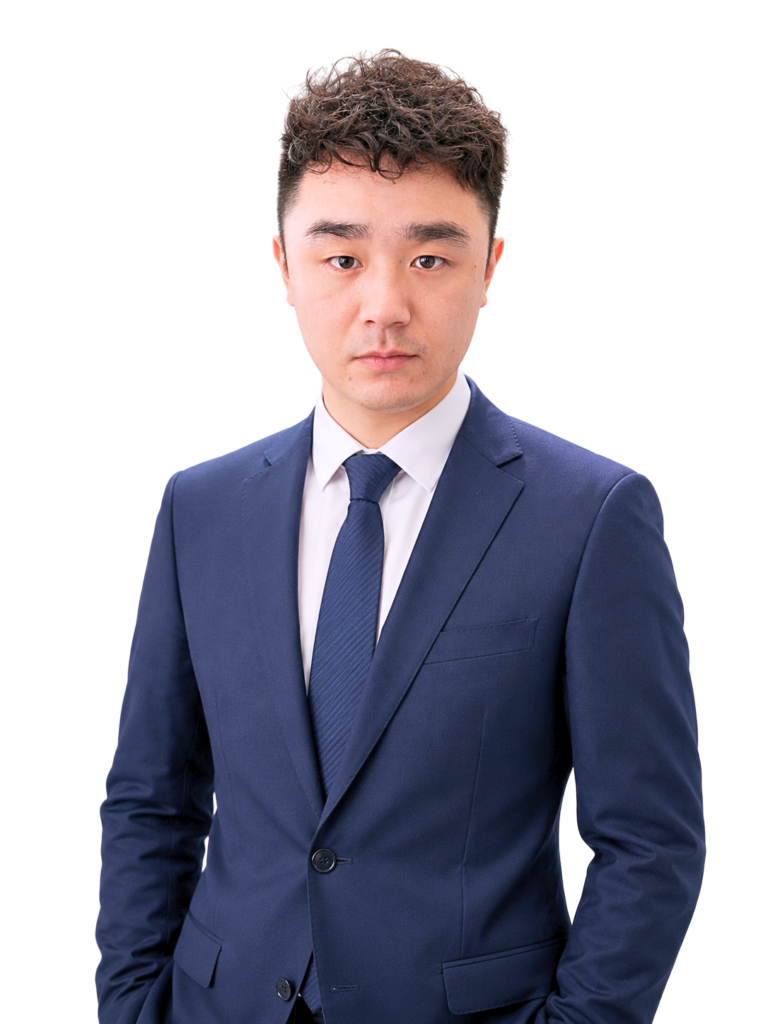 企业服务组组长陈强